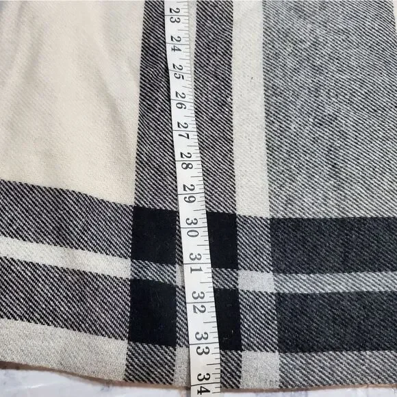 Flannel wool blend wrap skirt with fringe 10 - Picture 6 of 6